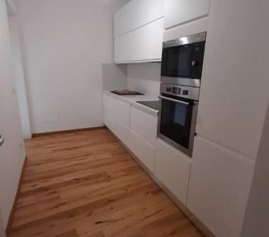 Trilocale in affitto a Como, Zona Camerlata