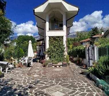 Casa indipendente in vendita a Sulmona (L'Aquila), Via San Rufino 10h