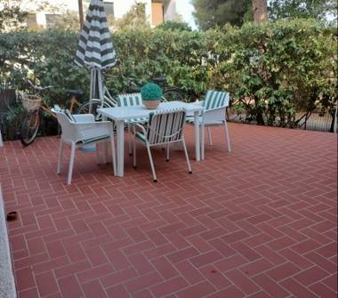 Villetta a schiera in vendita a Sangineto, Frazione Sangineto Lido, Via Giovanni Amendola 70