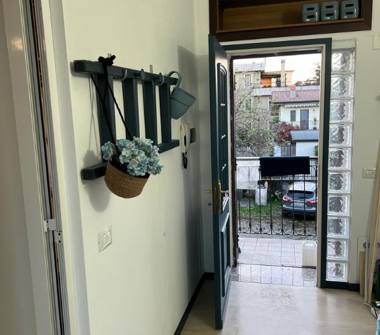 Bilocale in affitto a Villasanta (Monza e Brianza), Via Alessandro Manzoni 55