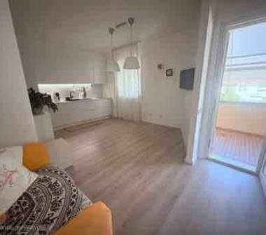 Trilocale in vendita a Cecina (Livorno)