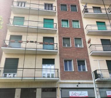 Trilocale in vendita a Valenza (Alessandria), Largo Anna Frank 7