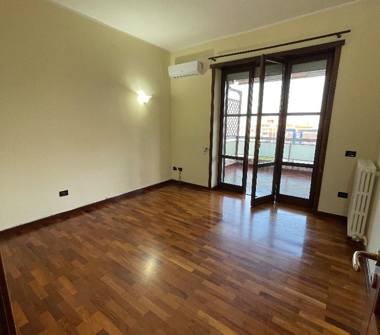 Quadrilocale in affitto a Lecce (Lecce), Via Francesco Petrarca 11