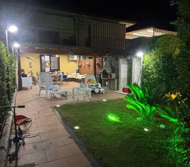 Villetta a schiera in vendita a Mascali (Catania), Via Spiaggia 309