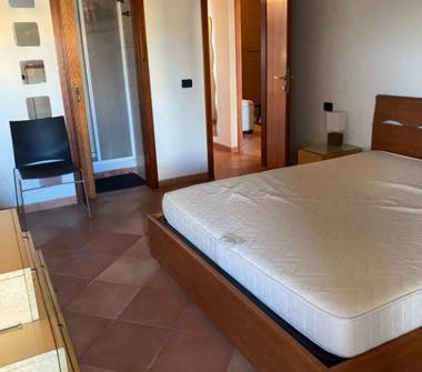 Quadrilocale in affitto a Pomezia, Frazione Torvaianica Alta, Via delle Orchidee 45