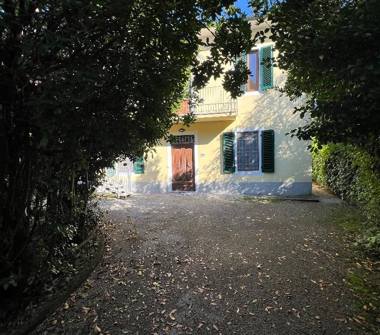 Appartamento in vendita a Lucca, Zona Ponte San Pietro, Via Sarzanese 1889