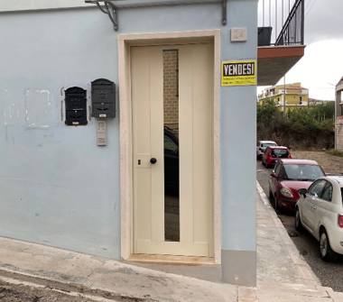Trilocale in vendita a San Nicandro Garganico (Foggia), Via Cicerone 24