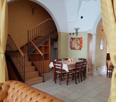 Negozio in vendita a Galatone (Lecce), Via G. Migliaccio 50