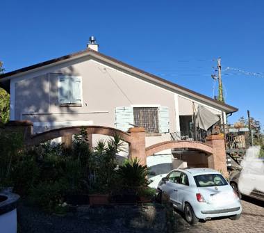 Villa in vendita a Borghi, Frazione Tribola