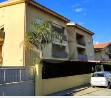 Monolocale in vendita a Pizzo (Vibo Valentia), Via Riviera Prangi 7