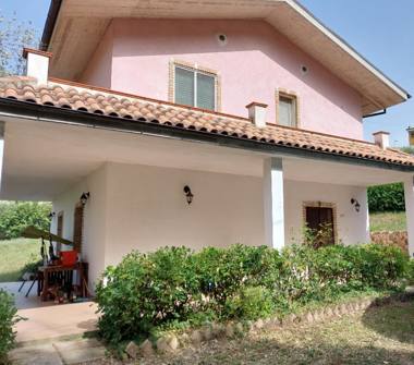 Casa indipendente in vendita a Cellino Attanasio (Teramo), Contrada Monteverde Alto 25