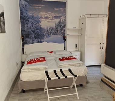 Affitto Stanza Doppia a Merano (Bolzano/Bozen), Via Portici 80