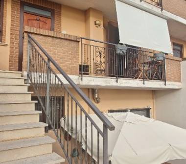 Villetta a schiera in vendita a Pratola Serra (Avellino), Via Colle del Noce 47