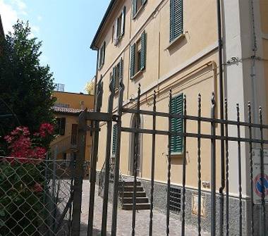 Trilocale in vendita a Bologna, Zona Navile, Via Andrea da Faenza 46