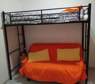 Affitto Appartamento Vacanze a Letojanni (Messina), Via Chincherini 128