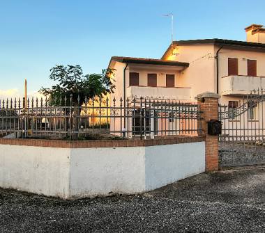Casa indipendente in vendita a Cavarzere, Frazione Boscochiaro, Via II Giugno 132