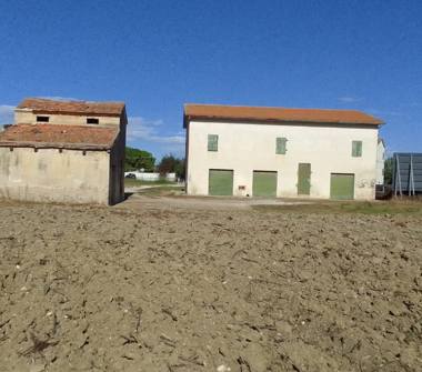 Casa indipendente in vendita a Jesi (Ancona), Via della Barchetta 3
