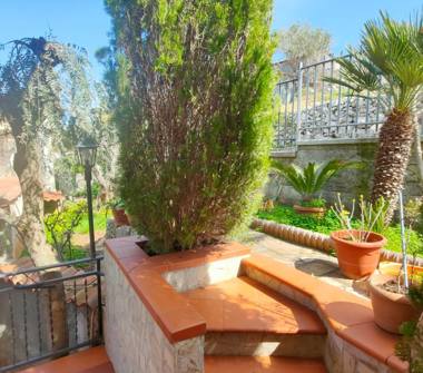 Villa in vendita a Monreale, Frazione San Martino Delle Scale, Strada Vicinale Caputello 2