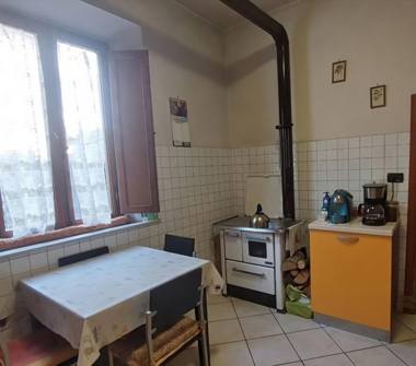 Quadrilocale in vendita a Sinalunga, Frazione Caselle-Bettolle