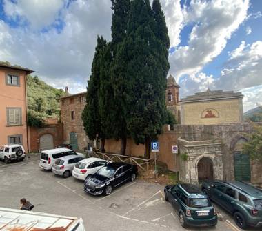 Appartamento in vendita a Calci (Pisa), Piazza G. Verdi 2