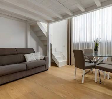 Bilocale in affitto a Milano, Zona Solari, Via Vespri Siciliani 2