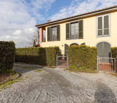 Villetta a schiera in vendita a Casciana Terme Lari, Frazione Lavaiano