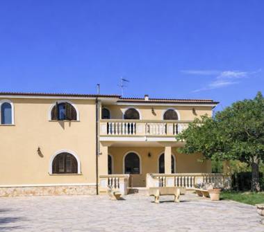 Villa in vendita a Crotone (Crotone)