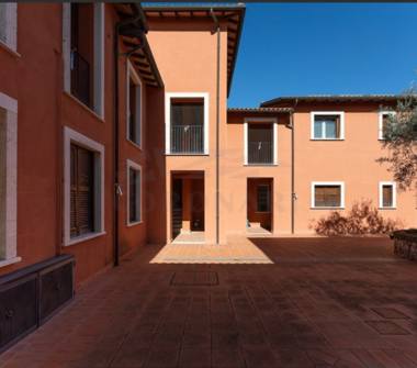 Appartamento in vendita a Manciano, Frazione Saturnia, Via Aurinia 17