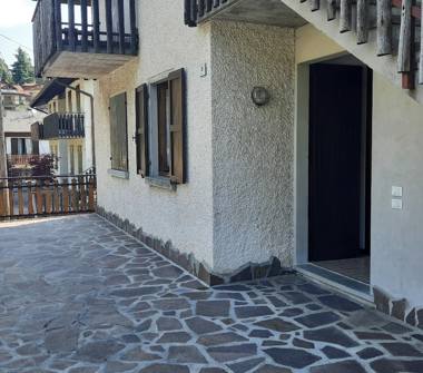 Trilocale in vendita a Selvino (Bergamo)