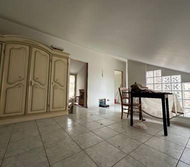 Trilocale in vendita a Caltanissetta, Frazione Centro città, Via Giuseppe Cinnirella 47