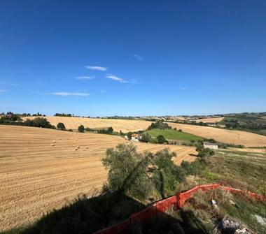Porzione di casa in vendita a Coriano, Frazione Cavallino, Strada Provinciale 41 Rimini Montescudo 27