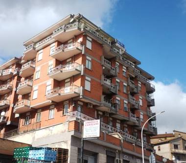 Appartamento in vendita a Ronciglione (Viterbo), via g. dolci 1