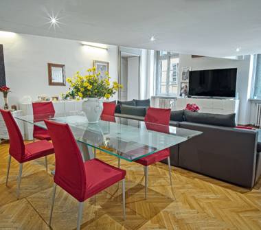 Trilocale in vendita a Torino, Zona Centro, Via del Carmine 8b