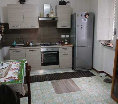 Casa indipendente in vendita a Giungano (Salerno), Via Dante Alighieri 17