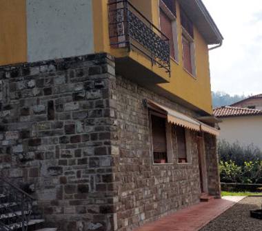 Villa in vendita a Reggello (Firenze)