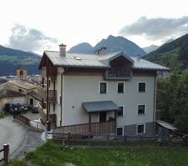 Affitto Appartamento Vacanze a Bormio (Sondrio), Via Sassello 3
