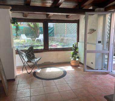 Casa indipendente in vendita a Vetralla, Frazione Cura, Strada Statale Cassia 64