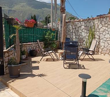 Villa in vendita a Carini, Frazione Villa Grazia Di Carini