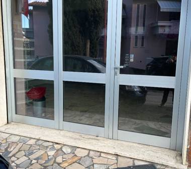 Laboratorio in affitto a Colle di Val d'Elsa (Siena), Via Alessandro Manzoni 24