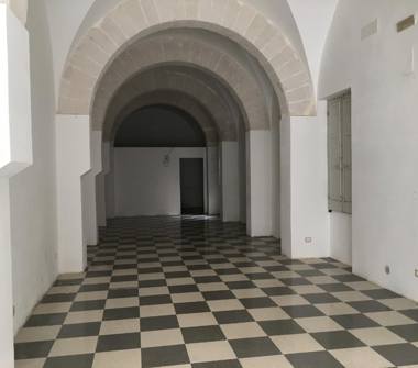 Negozio in vendita a Trapani (Trapani), Via XXX Gennaio 25