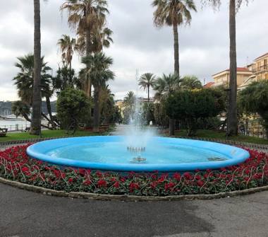 Affitto Appartamento Vacanze a Varazze (Savona), Via Cilea 5