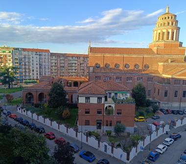 Trilocale in vendita a Milano, Zona Città Studi, Via Pannonia 10