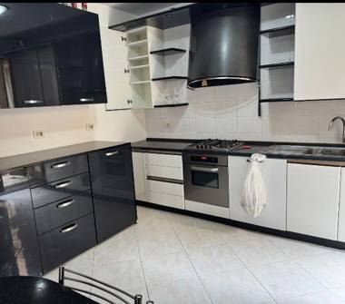 Trilocale in affitto a Ascoli Piceno, Frazione Centro città, Via Ottaviano Iannella 36