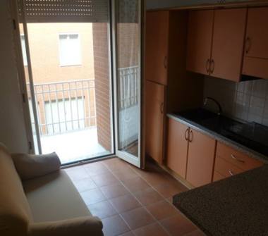 Bilocale in affitto a Rimini (Rimini), Via Aprusa 7