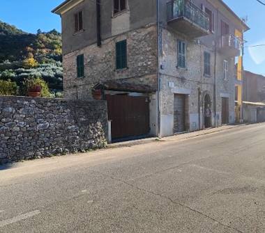 Appartamento in vendita a Ferentillo (Terni), Via dei Cappuccini 5