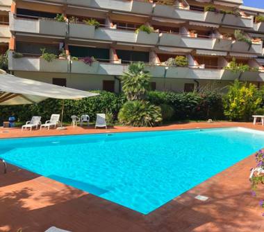 Bilocale in vendita a Porto Azzurro (Livorno), Piazza Eroi della Resistenza 12