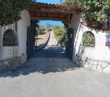Casa indipendente in vendita a Palombara Sabina (Roma), Strada della Sabellata 11