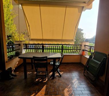 Trilocale in vendita a Peschiera Borromeo (Milano), Via Madonna di Caravaggio 27