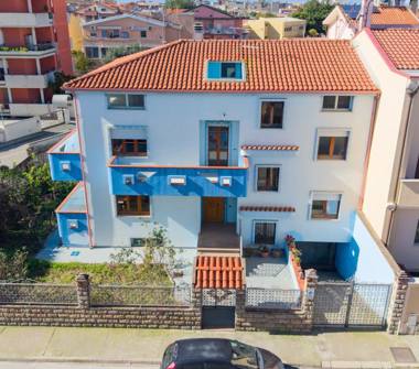 Casa indipendente in vendita a Quartu Sant'Elena (Cagliari), Via Pindemonte 98