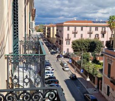 Appartamento in vendita a Taranto (Taranto), Via crispi 34